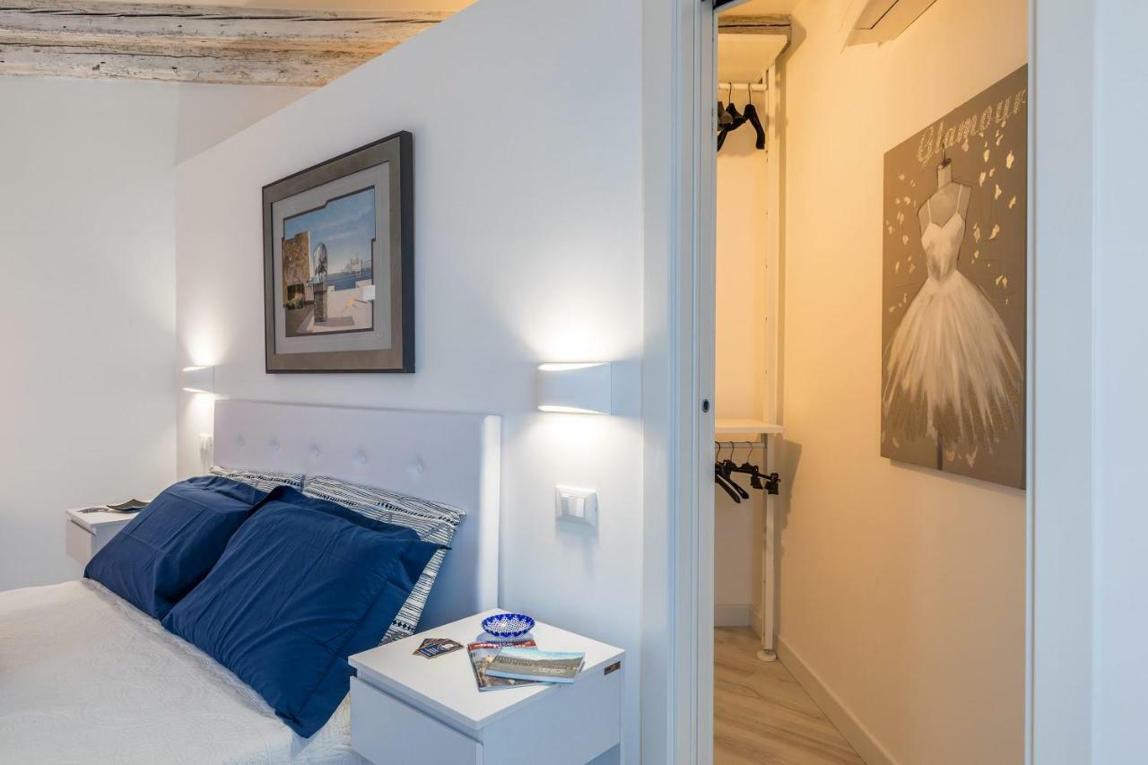 Heaven Biennale, The Elegant Apartament *