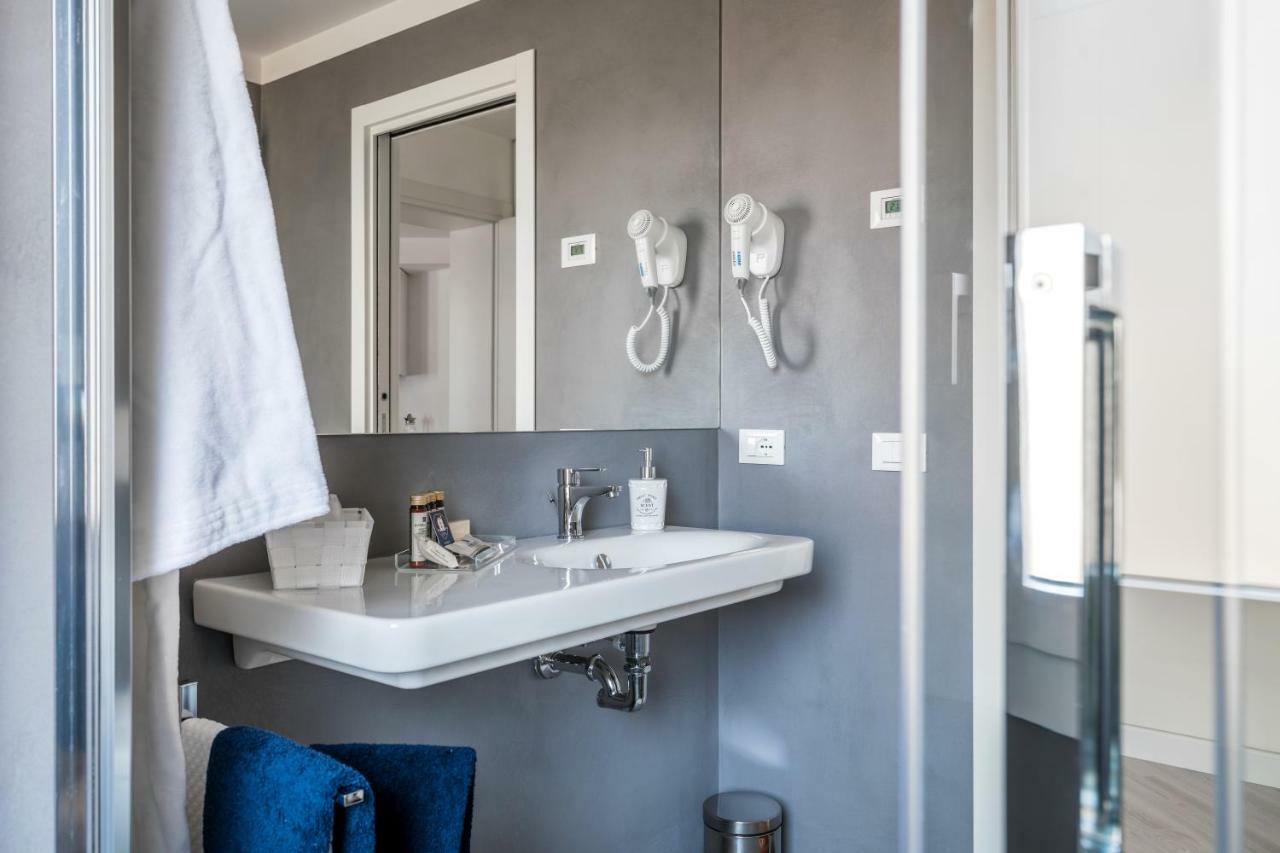 Heaven Biennale, The Elegant Apartamento Venecia