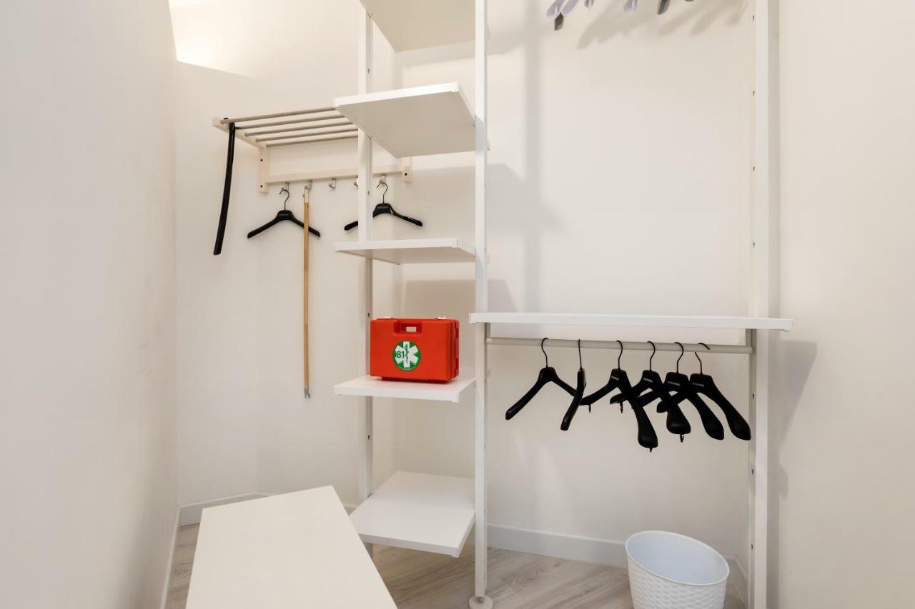 Heaven Biennale, The Elegant Apartament
