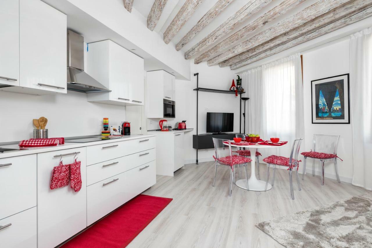 Apartamento Heaven Biennale, The Elegant Venecia